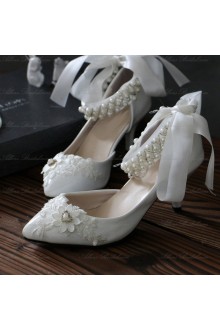 Perfect Lace Bridal Wedding Shoes with Pearl and Ribbons
